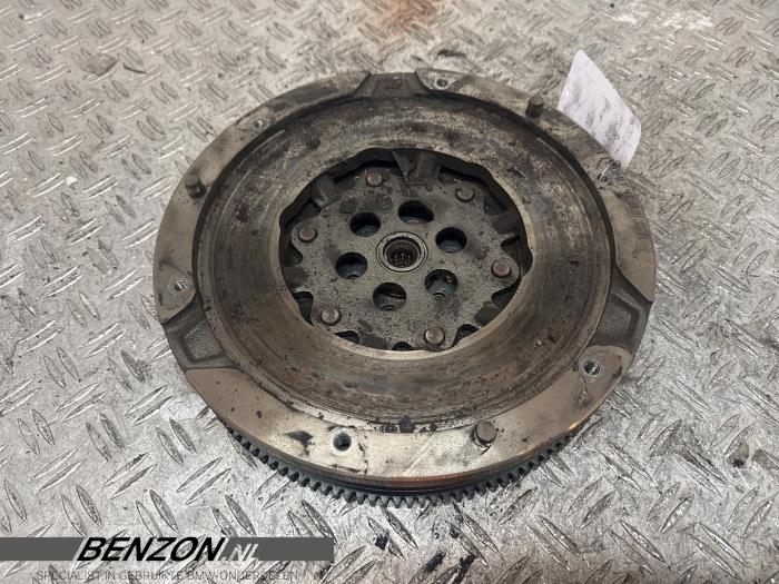 Gebruikte Vliegwiel BMW 1-Serie Prijs € 74,99 Margeregeling aangeboden door Benzon Autodemontage