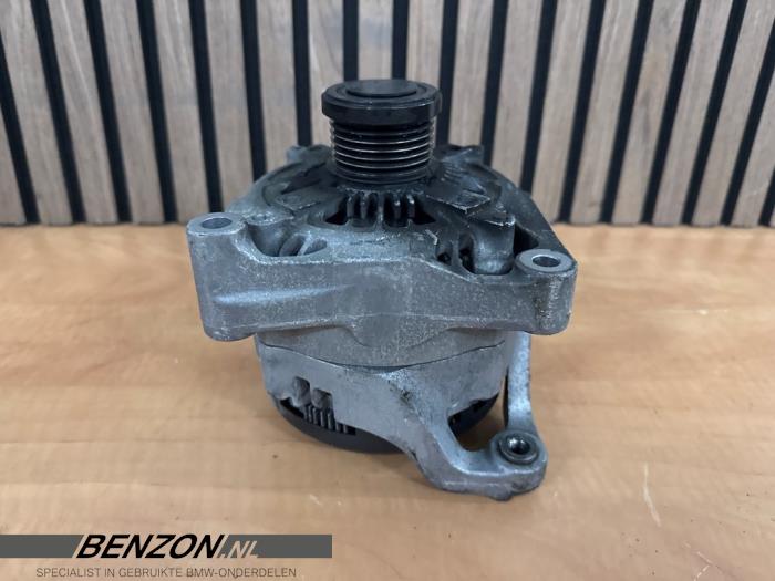 Gebruikte Alternator BMW 5 serie Touring (F11) 520i 16V Prijs € 39,99 Margeregeling aangeboden door Benzon Autodemontage