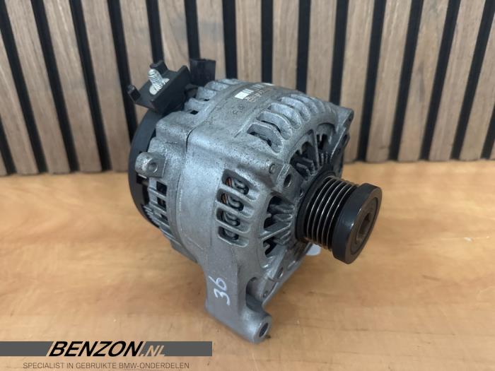 Gebruikte Dynamo BMW 5 serie Touring (F11) 520i 16V Prijs € 39,99 Margeregeling aangeboden door Benzon Autodemontage