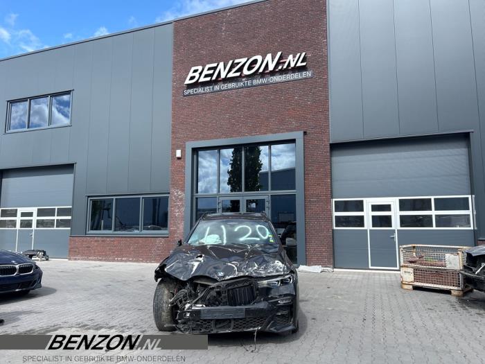 Gebruikte Aandrijfas links-voor BMW X7 M50d xDrive 3.0 24V Prijs op aanvraag aangeboden door Benzon Autodemontage