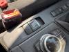 BMW X1 (F48) sDrive 16d 1.5 12V TwinPower Handrem schakelaar