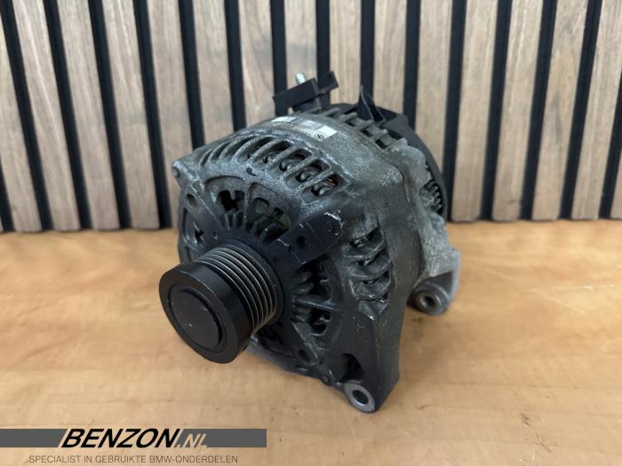 Gebruikte Dynamo BMW X3 (F25) xDrive 20i 2.0 16V Twin Power Turbo Prijs € 25,00 Margeregeling aangeboden door Benzon Autodemontage
