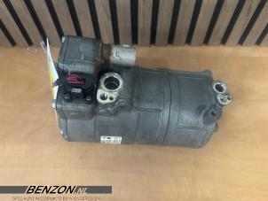 Aircopomp van een BMW 3 serie (F30) 335i 3.0 24V 2012
