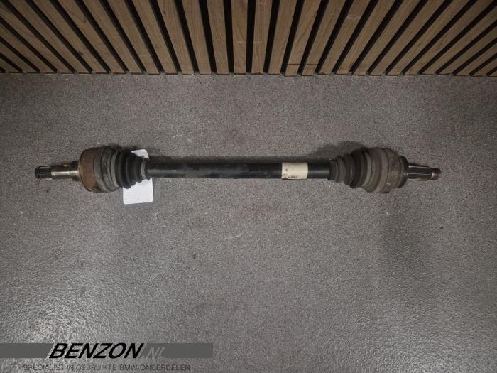 Gebruikte Aandrijfas rechts-achter BMW X5 (F15) xDrive 40e 2.0 Prijs € 79,99 Margeregeling aangeboden door Benzon Autodemontage