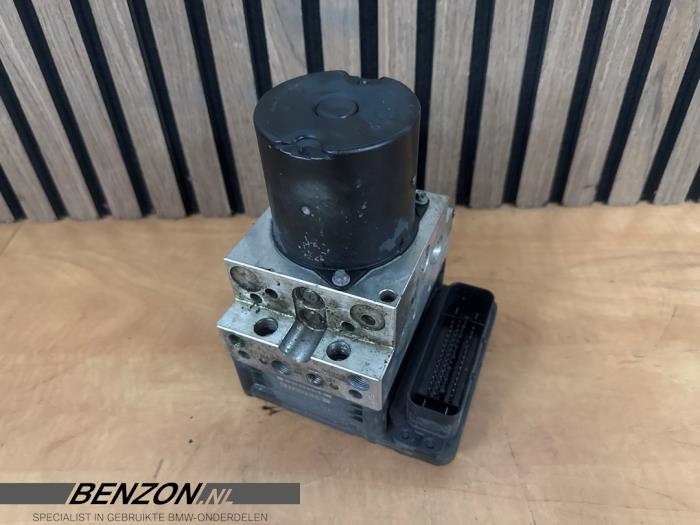 Gebruikte ABS Pomp BMW 6 serie (E64) 635d 24V Prijs € 49,99 Margeregeling aangeboden door Benzon Autodemontage
