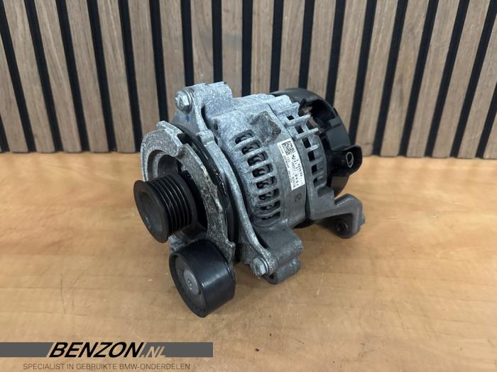 Gebruikte Dynamo BMW 3 serie (G20) 318d 2.0 TwinPower Turbo 16V Prijs € 124,99 Margeregeling aangeboden door Benzon Autodemontage