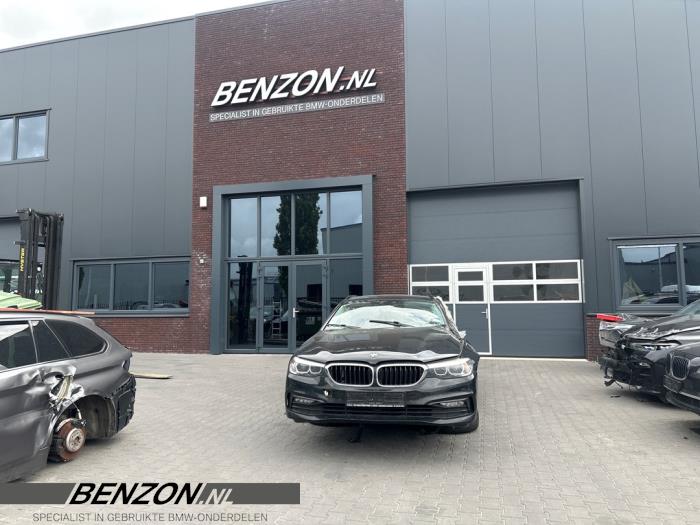 Gebruikte Alternator BMW 5 serie Touring (G31) 523d 2.0 TwinPower Turbo 16V Prijs € 50,00 Margeregeling aangeboden door Benzon Autodemontage