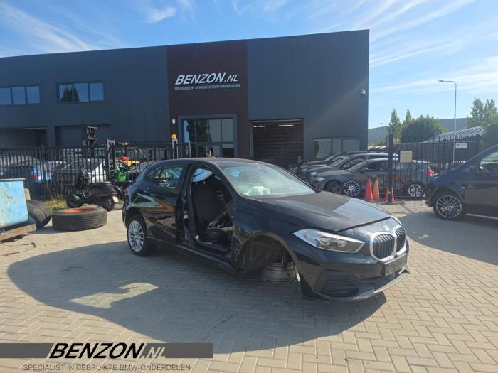 Gebruikte ABS Pomp BMW 1 serie (F40) 118i 1.5 TwinPower 12V Prijs € 195,00 Margeregeling aangeboden door Benzon Autodemontage