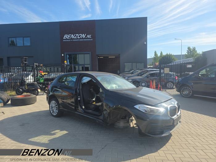 Gebruikte Katalysator BMW 1 serie (F40) 118i 1.5 TwinPower 12V Prijs € 375,00 Margeregeling aangeboden door Benzon Autodemontage