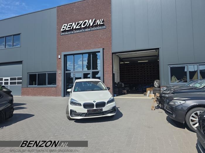 Gebruikte Frontpaneel BMW 2 serie Gran Tourer (F46) 218i 1.5 TwinPower Turbo 12V Prijs € 550,00 Margeregeling aangeboden door Benzon Autodemontage