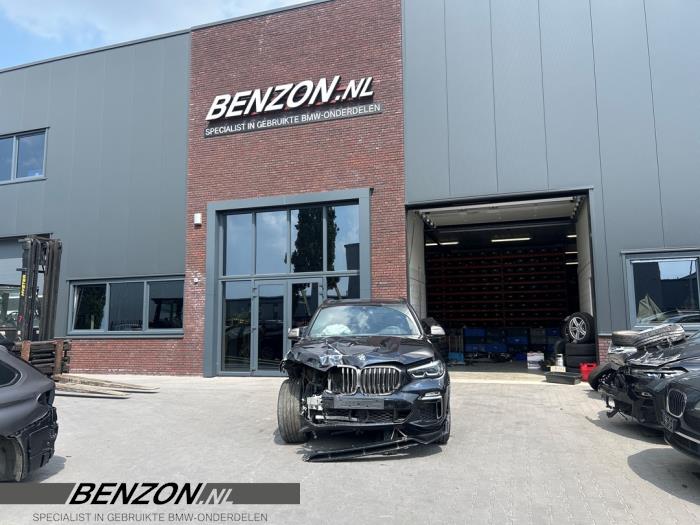 Gebruikte Dynamo BMW X5 (G05) xDrive M50d 3.0 24V Prijs op aanvraag aangeboden door Benzon Autodemontage