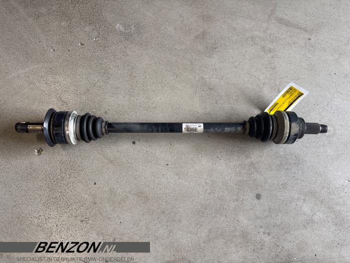 Gebruikte Steekas rechts-achter BMW 1 serie (F20) 116i 1.5 12V Prijs € 24,99 Margeregeling aangeboden door Benzon Autodemontage