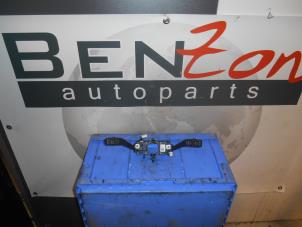 Gebruikte Licht + Raw Schakelaar Volkswagen Jetta Prijs op aanvraag aangeboden door Benzon Autodemontage