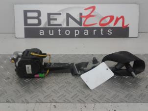 Gebruikte Gordelspanner rechts Chevrolet Captiva Prijs op aanvraag aangeboden door Benzon Autodemontage