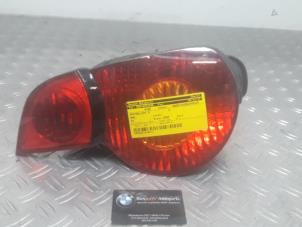 Gebruikte Achterlicht rechts BMW Z4 Prijs op aanvraag aangeboden door Benzon Autodemontage