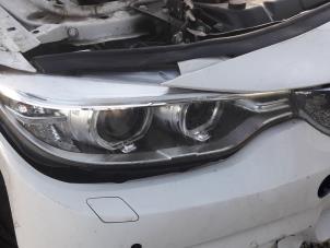 Gebruikte Rechter Koplamp BMW 4-Serie Prijs op aanvraag aangeboden door Benzon Autodemontage