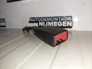 Gebruikte Veiligheidsgordel Insteek rechts-voor Fiat Fiorino (225) 1.3 D 16V Multijet Prijs op aanvraag aangeboden door Autodemontage Nijmegen