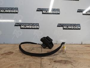 Gebruikte Achterklep Slotmechaniek Renault Kangoo (KC) 1.4 Prijs op aanvraag aangeboden door Autodemontage Nijmegen