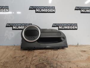 Gebruikte Instrumentenpaneel Renault Twingo (C06) 1.2 16V Van Prijs op aanvraag aangeboden door Autodemontage Nijmegen