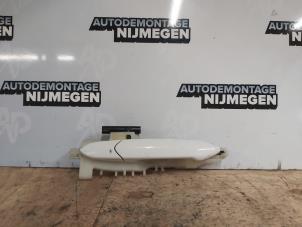 Gebruikte Portiergreep 4Deurs rechts-voor Opel Karl 1.0 12V Prijs op aanvraag aangeboden door Autodemontage Nijmegen