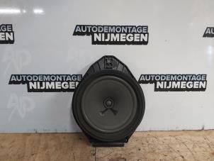 Gebruikte Speaker Opel Karl 1.0 12V Prijs op aanvraag aangeboden door Autodemontage Nijmegen