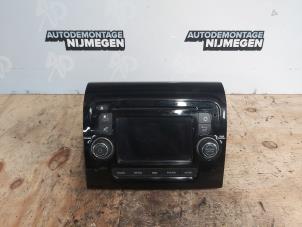 Gebruikte Radio Citroen Jumper (U9) 2.0 BlueHDi 110 Prijs op aanvraag aangeboden door Autodemontage Nijmegen
