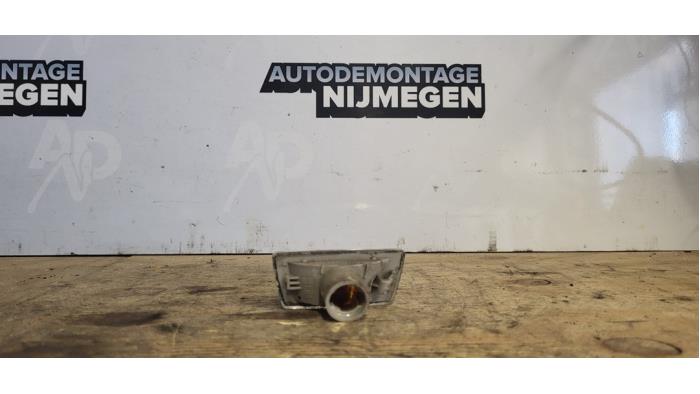 Knipperlicht Scherm links-voor van een Opel Corsa D 1.2 16V 2011