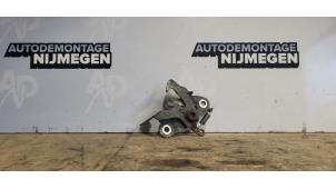 Gebruikte Slotmechaniek Motorkap Toyota Aygo (B10) 1.0 12V VVT-i Prijs op aanvraag aangeboden door Autodemontage Nijmegen