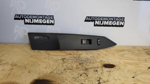 Gebruikte Raam schakelaar elektrisch Lexus CT 200h 1.8 16V Prijs op aanvraag aangeboden door Autodemontage Nijmegen