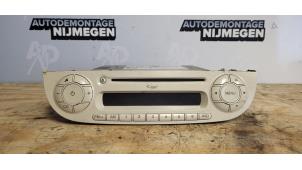 Gebruikte Radio CD Speler Fiat 500 (312) 1.2 69 Prijs op aanvraag aangeboden door Autodemontage Nijmegen