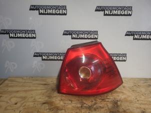 Gebruikte Achterlicht rechts Volkswagen Golf V (1K1) 1.6 Prijs op aanvraag aangeboden door Autodemontage Nijmegen