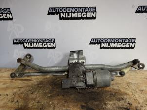 Gebruikte Ruitenwismotor + Mechaniek Seat Ibiza III (6L1) 1.2 12V Prijs op aanvraag aangeboden door Autodemontage Nijmegen
