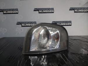 Gebruikte Pinker links Volvo S80 (KV/P80JU) 2.4 20V 140 Bifuel CNG Prijs op aanvraag aangeboden door Autodemontage Nijmegen