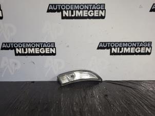 Gebruikte Richtingaanwijzer rechts Ford Fiesta 6 (JA8) 1.25 16V Prijs op aanvraag aangeboden door Autodemontage Nijmegen