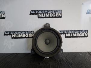 Gebruikte Luidspreker Peugeot 108 1.0 12V Prijs op aanvraag aangeboden door Autodemontage Nijmegen