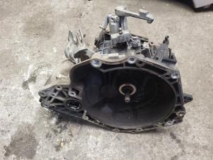 Gebruikte Versnellingsbak Opel Corsa D 1.2 16V Prijs op aanvraag aangeboden door Autodemontage Nijmegen