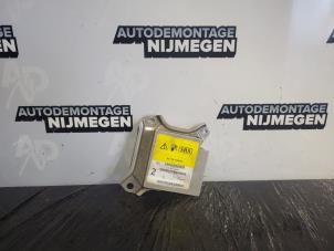 Gebruikte Airbag Module Toyota Aygo (B10) 1.0 12V VVT-i Prijs op aanvraag aangeboden door Autodemontage Nijmegen