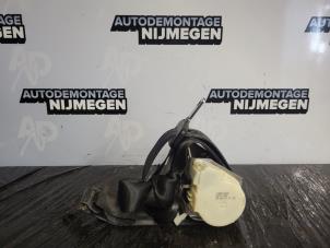 Gebruikte Veiligheidsgordel links-achter Ford Fiesta 6 (JA8) 1.5 TDCi Prijs op aanvraag aangeboden door Autodemontage Nijmegen