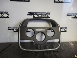Gebruikte Dashboard deel Renault Kangoo/Grand Kangoo (KW) 1.5 Blue dCi 95 Prijs op aanvraag aangeboden door Autodemontage Nijmegen