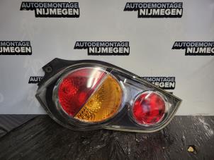Gebruikte Achterlicht links Chevrolet Spark (M300) 1.0 16V Bifuel Prijs op aanvraag aangeboden door Autodemontage Nijmegen