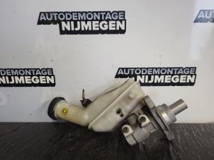 Gebruikte Hoofdremcilinder Chevrolet Spark (M300) 1.0 16V Bifuel Prijs op aanvraag aangeboden door Autodemontage Nijmegen