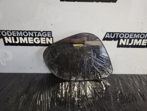 Gebruikte Spiegelglas rechts Mercedes Citan (415.6) 1.5 109 CDI Prijs op aanvraag aangeboden door Autodemontage Nijmegen