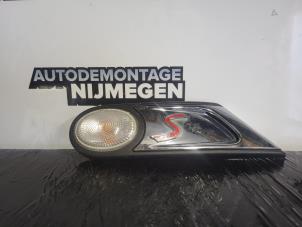 Gebruikte Pinker rechts Mini Mini Cooper S (R53) 1.6 16V Prijs op aanvraag aangeboden door Autodemontage Nijmegen