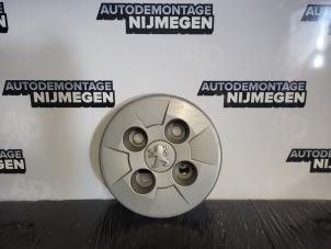 Gebruikte Naafkapje Peugeot Bipper (AA) 1.3 HDI Prijs op aanvraag aangeboden door Autodemontage Nijmegen