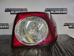 Gebruikte Achterlicht rechts Volkswagen Golf Plus (5M1/1KP) 1.6 FSI 16V Prijs op aanvraag aangeboden door Autodemontage Nijmegen