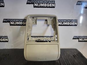 Gebruikte Opbergvak hemel Volkswagen Golf Plus (5M1/1KP) 1.6 FSI 16V Prijs op aanvraag aangeboden door Autodemontage Nijmegen