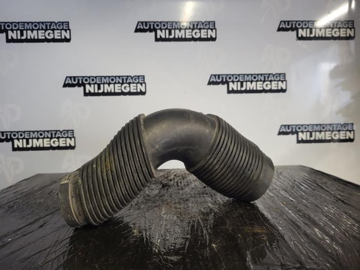 Gebruikte Intercooler Buis Mini Mini (R56) 1.6 One D 16V Prijs op aanvraag aangeboden door Autodemontage Nijmegen
