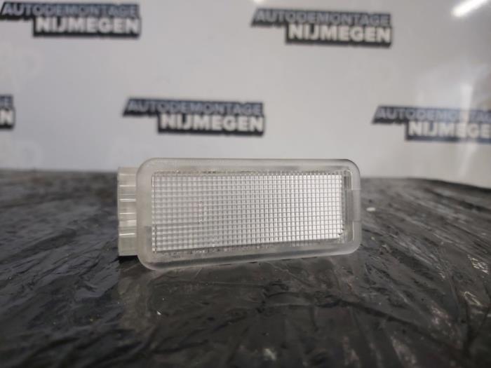 Peugeot 208 Lampen voorraad Onderdelenlijn.nl