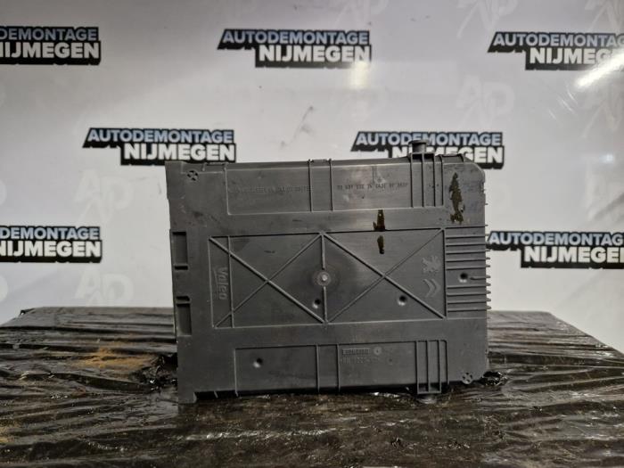 Computer Body Control van een Peugeot 208 I (CA/CC/CK/CL) 1.2 12V e-THP PureTech 110 2016