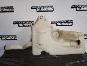Gebruikte Ruitensproeiertank voor Citroen Nemo (AA) 1.3 HDi 75 Prijs op aanvraag aangeboden door Autodemontage Nijmegen